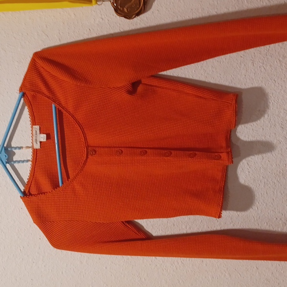 Love it, but not a fan of the color